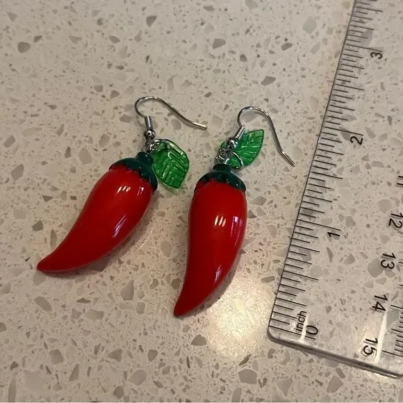 Chili Pepper Red Earrings - Picture 5 of 7